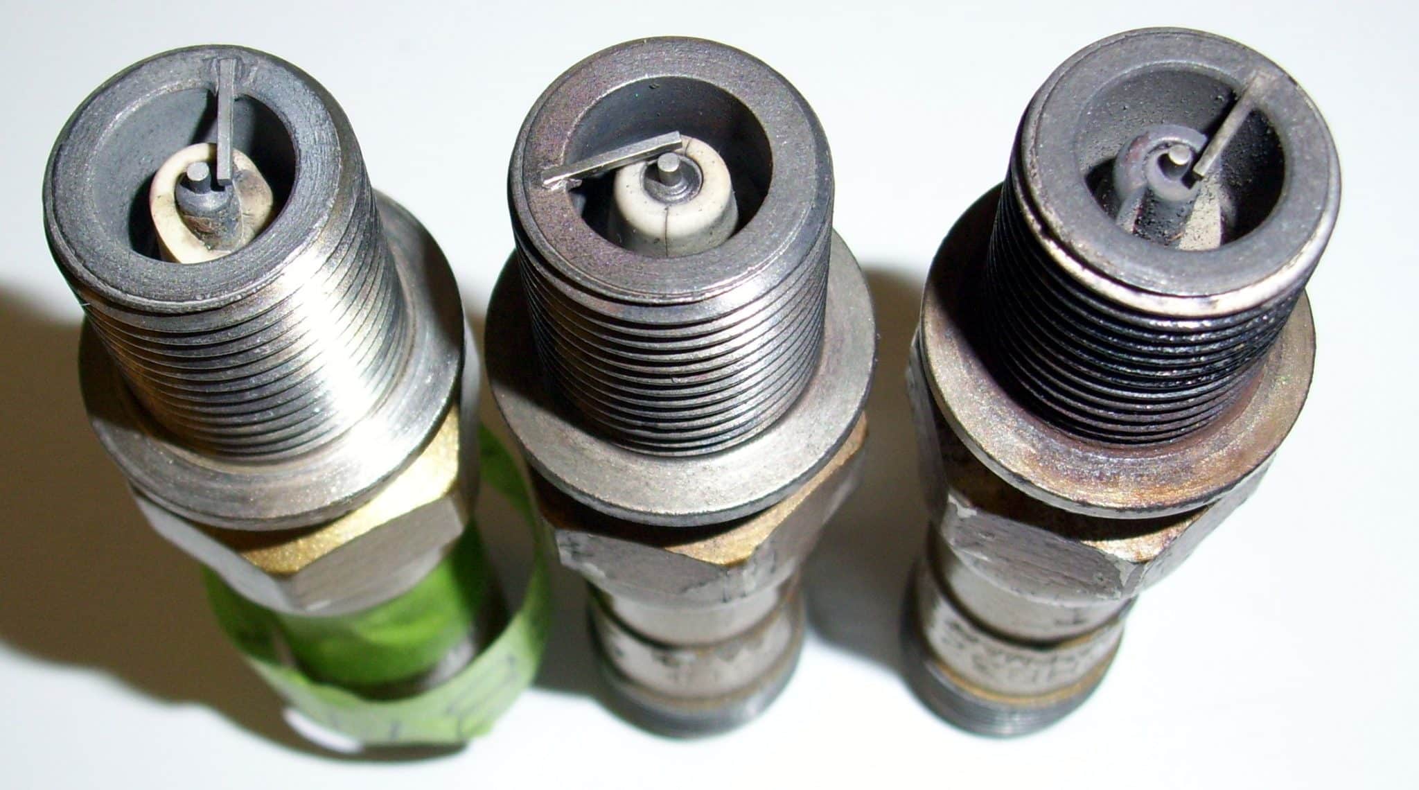 Spark Plug Wars SavvyAviation